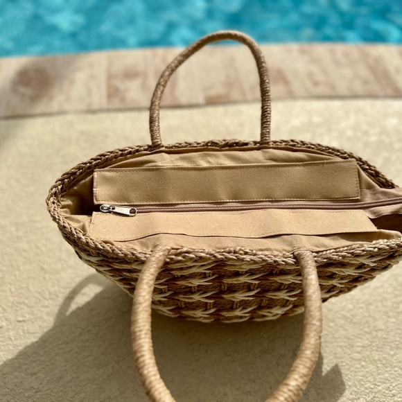 Woven Loop Handle Basket Tote - Picture 6 of 8